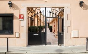 Hotel De L'Horloge
